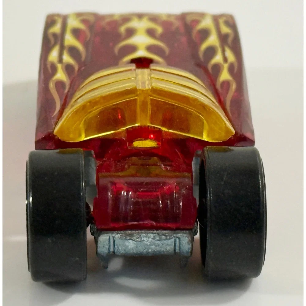 Hot Wheels Paradox Toy Car Kids 1:64 Red Translucent Flame X-Raycers Series